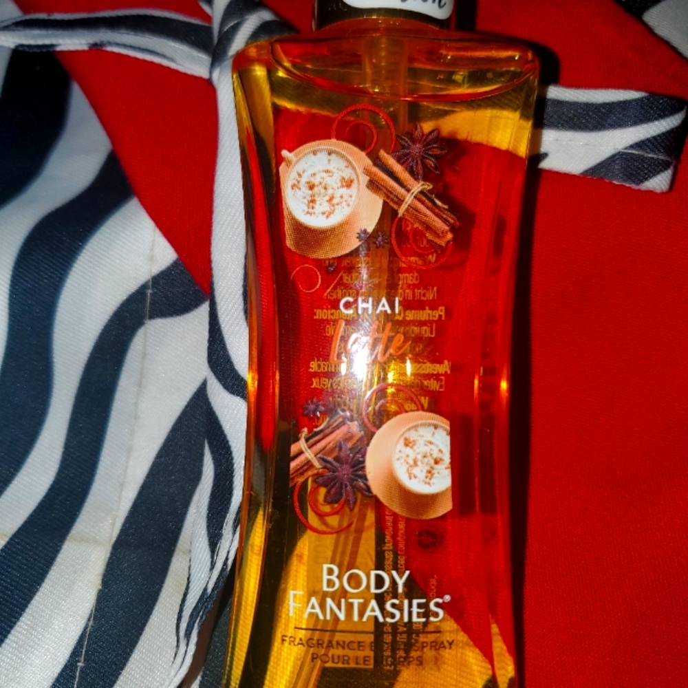 Women's Body Fantasies (CHAI LATTE) Body Spray